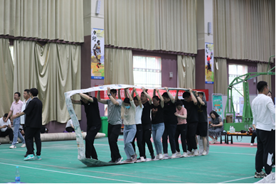 展風(fēng)采 強(qiáng)體魄 助振興 —— 敦煌種業(yè)在市屬國(guó)資國(guó)企“文旅杯”躍動(dòng)前行·逐夢(mèng)未來運(yùn)動(dòng)會(huì)上喜獲多項(xiàng)獎(jiǎng)